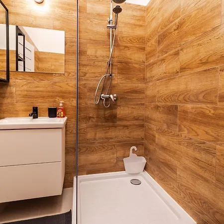 Lovely 1 Bedroom Apartment, Pest * بودابست